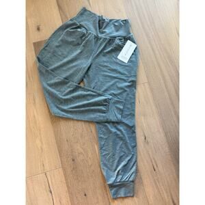 New Athleta Salutation High Rise Jogger Pant Heathered Grey Medium
